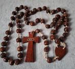 Grote houten paternoster, Verzamelen, Ophalen