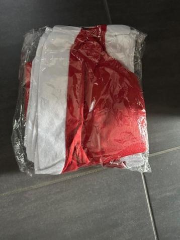 Kerstmutsen beschikbaar voor biedingen