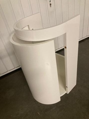Wc kastje, Enlèvement