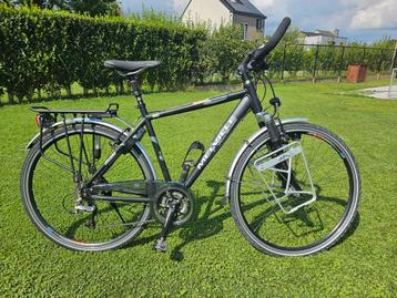 Herenfiets touring Melville in nieuwstaat beschikbaar voor biedingen