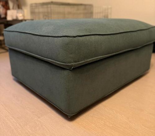 Ikea Kivik poef met bergruimte 90x70x43 cm, Huis en Inrichting, Zetels | Voetbanken en poefs, Zo goed als nieuw, Ophalen