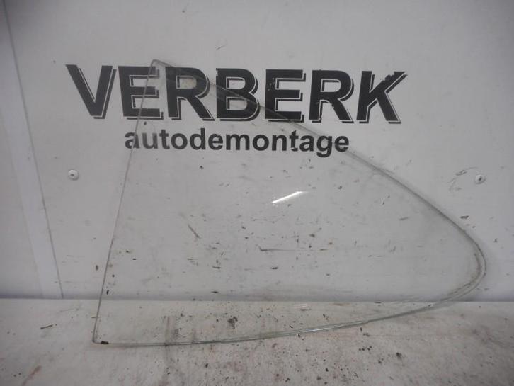 ZIJRUIT LINKS ACHTER Opel GT (01-1968/08-1973), Auto-onderdelen, Ruiten en Toebehoren, Opel, Gebruikt