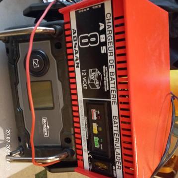 Batterijlader 12 volt,20 ampere, Enlèvement, Utilisé