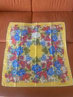 Foulard Gucci, Vêtements | Femmes, Bonnets, Écharpes & Gants, Taille 42/44 (L), Enlèvement ou Envoi, Gucci, Écharpe