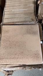12 m2 bruine tegels multi-purpose, Doe-het-zelf en Bouw, Tegels, Ophalen, Zo goed als nieuw