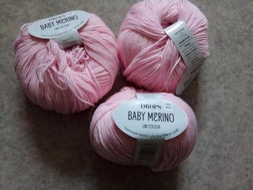 Drops baby Merino, 3x lichtroze. beschikbaar voor biedingen