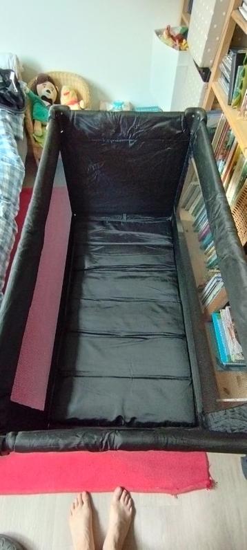 Lit Parapluie pour Voyage beschikbaar voor biedingen