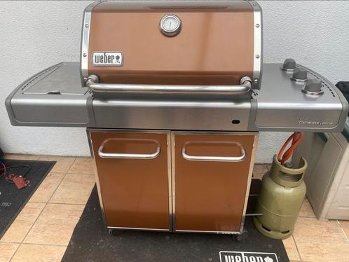 Weber Genesis E-320 GBS gasbarbecue i.z.g.st., Tuin en Terras, Gasbarbecues, Zo goed als nieuw, Ophalen