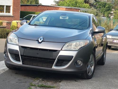 Renault Megane 3 Coupé!!!, Auto's, Renault, Particulier, Cruise Control, Benzine, Euro 5, Coupé, 3 deurs, Handgeschakeld, Zilver of Grijs