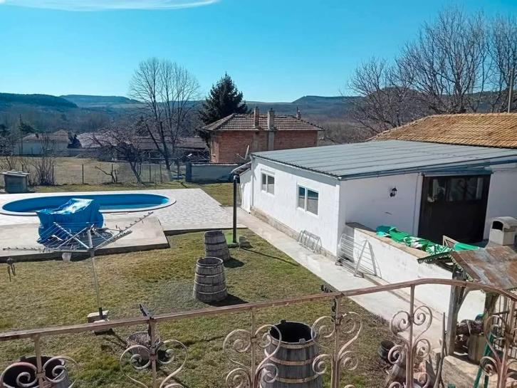 gerenoveerd huis in bulgarije, Immo, Buitenland, Overig Europa, Woonhuis, Dorp