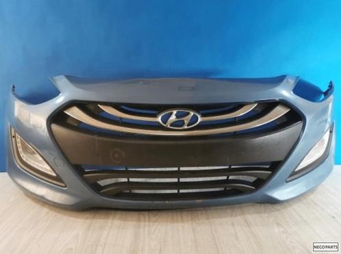 Hyundai I30 II VOORBUMPER ORIGINEEL KLEUR T2U, Autos : Pièces & Accessoires, Autres pièces automobiles, Hyundai, Utilisé, Enlèvement ou Envoi