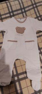 Pakje First met beige. beertje en accenten, Kinderen en Baby's, Ophalen of Verzenden, Gebruikt, Pakje
