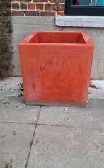 Design grote plantenbak - bloembak rood polyester, Tuin en Terras, Bloembakken en Plantenbakken, Ophalen