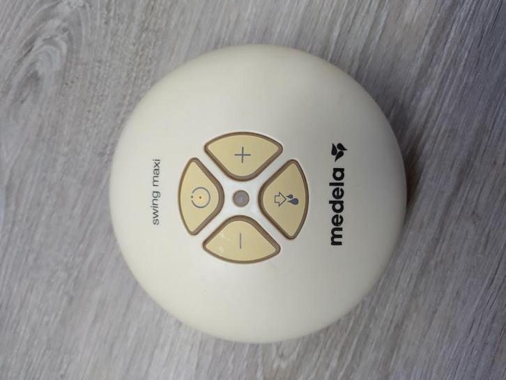 Medela dubbele elektrische borstkolf met toebehoren, Kinderen en Baby's, Babyvoeding en Toebehoren, Borstkolf, Ophalen