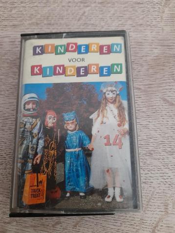 Muziek cassettes - Kinderen Voor Kinderen beschikbaar voor biedingen