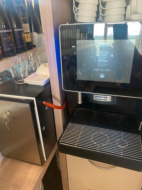 Franke A600 met melkkoeler, Elektronische apparatuur, Koffiemachine-accessoires, Gebruikt, Ophalen