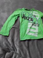 T- Shirt, Kinderen en Baby's, Kinderkleding | Maat 98, Ophalen of Verzenden, Zo goed als nieuw