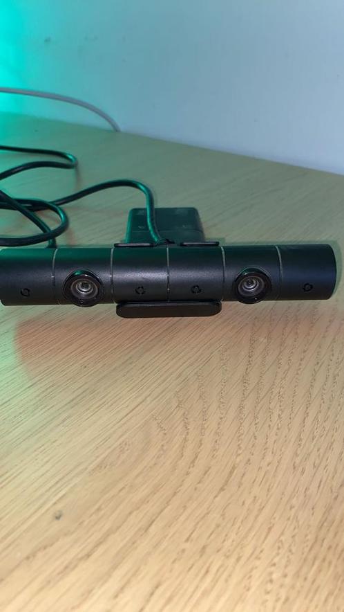 Sony playstation 4 camera version 2., Games en Spelcomputers, Games | Sony PlayStation 4, Zo goed als nieuw, Online, Ophalen of Verzenden