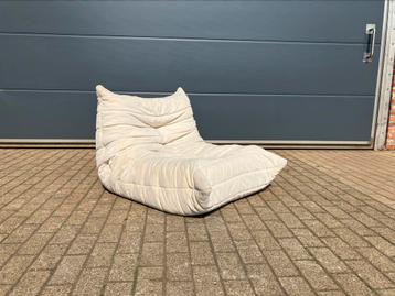 Authentique 1pl Ligne Roset Togo avec revêtement d'origine