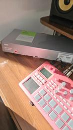 Elecrtribe sampler 2 RED + DOOS, Ophalen, Zo goed als nieuw