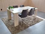tafel en stoelen, Ophalen, Gebruikt, 4 tot 6 stoelen