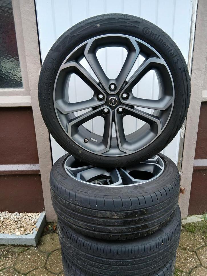 Originele opel velgen 5x115 19 inch, Auto-onderdelen, Banden en Velgen, Band(en), Zomerbanden, 19 inch, Personenwagen, Gebruikt