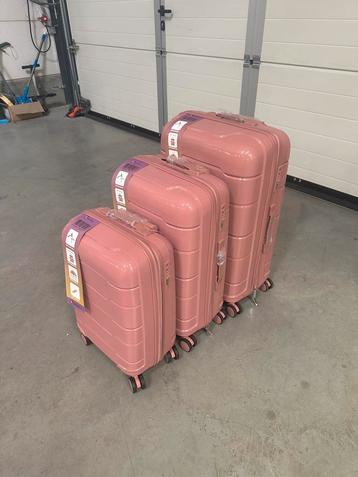 NIEUW Hardcase Reiskoffers Set van 3 -beige/zwart/groen/roze beschikbaar voor biedingen