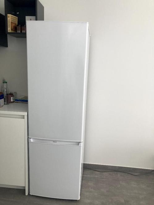 Koelkast met vriezer PROLINE PLC264WH (zo goed als nieuw), Elektronische apparatuur, Koelkasten en IJskasten, Zo goed als nieuw