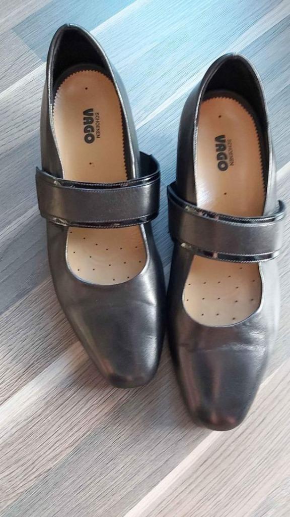 schoenen Vago, Vero Cuoio Italië mt 40, Kleding | Dames, Schoenen, Zo goed als nieuw, Zwart, Ophalen of Verzenden