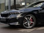 BMW 5 Serie 550 e xDrive Touring M Sport PRO / B&W / 360CAM, Auto's, BMW, Automaat, Gebruikt, USB, 2875 kg