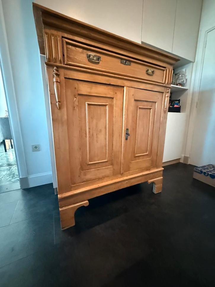 Meidenkast, Antiek en Kunst, Antiek | Meubels | Kasten, Ophalen