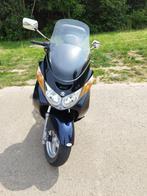 Suzuki Burgmann 400 scooter, Motoren, 400 cc, Particulier, 12 t/m 35 kW, 2 cilinders