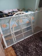 Een personen bedje en twee matrassen, Huis en Inrichting, Ophalen