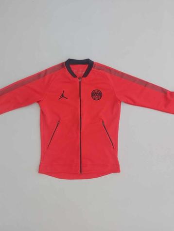 Vest PSG x AirJordan beschikbaar voor biedingen
