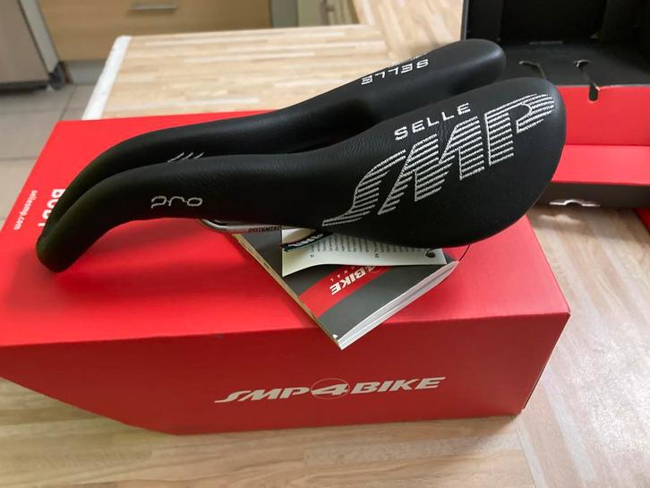 Selle SMP PRO, Sports & Fitness, Cyclisme, Neuf, Enlèvement ou Envoi