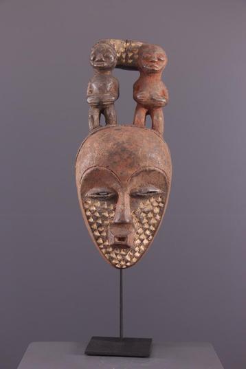 Art Africain - Masque Pende Giphogo beschikbaar voor biedingen