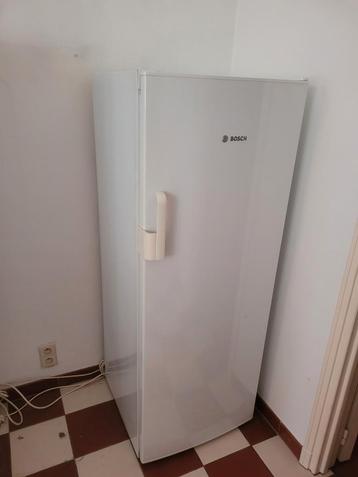 Bosch koelkast, Elektronische apparatuur, Koelkasten en IJskasten, Bosch, Gebruikt, Ophalen of Verzenden, /