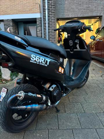 Honda sfx (b klasse) beschikbaar voor biedingen