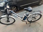 Hitway ebike met gas handel, Fietsen en Brommers, Ophalen, Gebruikt, 30 tot 50 km per accu, Overige merken