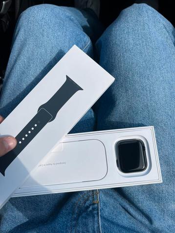 Apple watch SE (gen2) beschikbaar voor biedingen