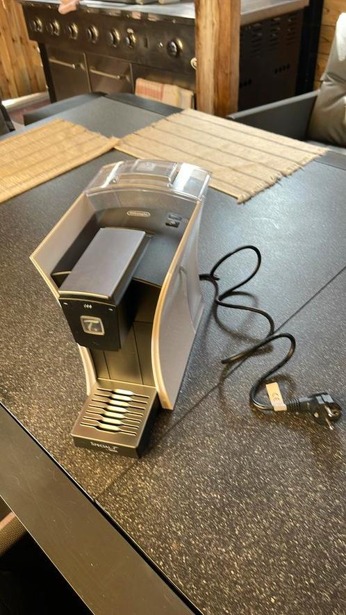 Special T by Nestle - thee machine, Elektronische apparatuur, Koffiemachine-accessoires, Zo goed als nieuw, Ophalen