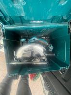 Makita cirkelzaag met dubbele oplader en 3 batterijen, Doe-het-zelf en Bouw, Ophalen, Cirkelzaag