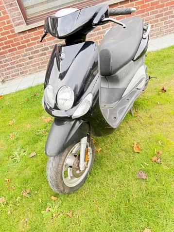 yamaha, Mbk  ovetto , Neos , afbraak  wisselstukken  beschikbaar voor biedingen