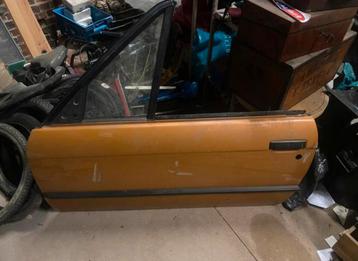 Bmw E30 Cabrio linkerdeur  beschikbaar voor biedingen