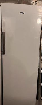 Frigo Beko grande capacité 415 litres sse45M24W, Enlèvement, Comme neuf