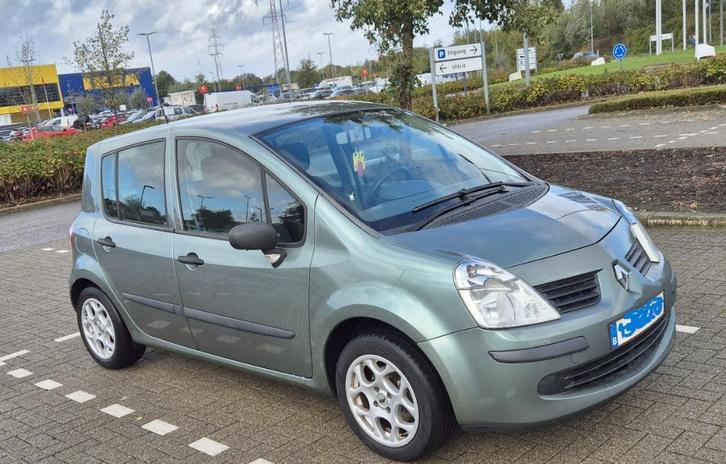 renault modus, Auto's, Renault, Particulier, Modus, Radio, Benzine, Euro 4, Stadsauto, 5 deurs, Handgeschakeld, Groen, Ophalen