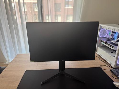 Monitor LG Ultragear 27 inch, Computers en Software, Monitoren, Zo goed als nieuw, 101 t/m 150 Hz, DisplayPort, HDMI, USB-C, Gaming