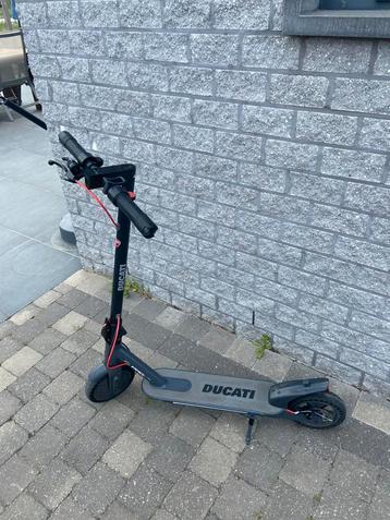 Ducati e -step Pro I Evo beschikbaar voor biedingen