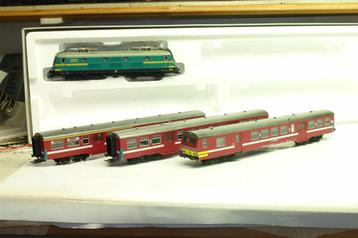 MARKLIN 26530 SNCB NMBS TRAIN DE BANLIEUE M2 BORDEAUX  beschikbaar voor biedingen