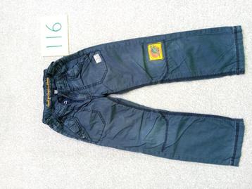 lange broek, short, korte broek, jongens, sportief of jeans beschikbaar voor biedingen
